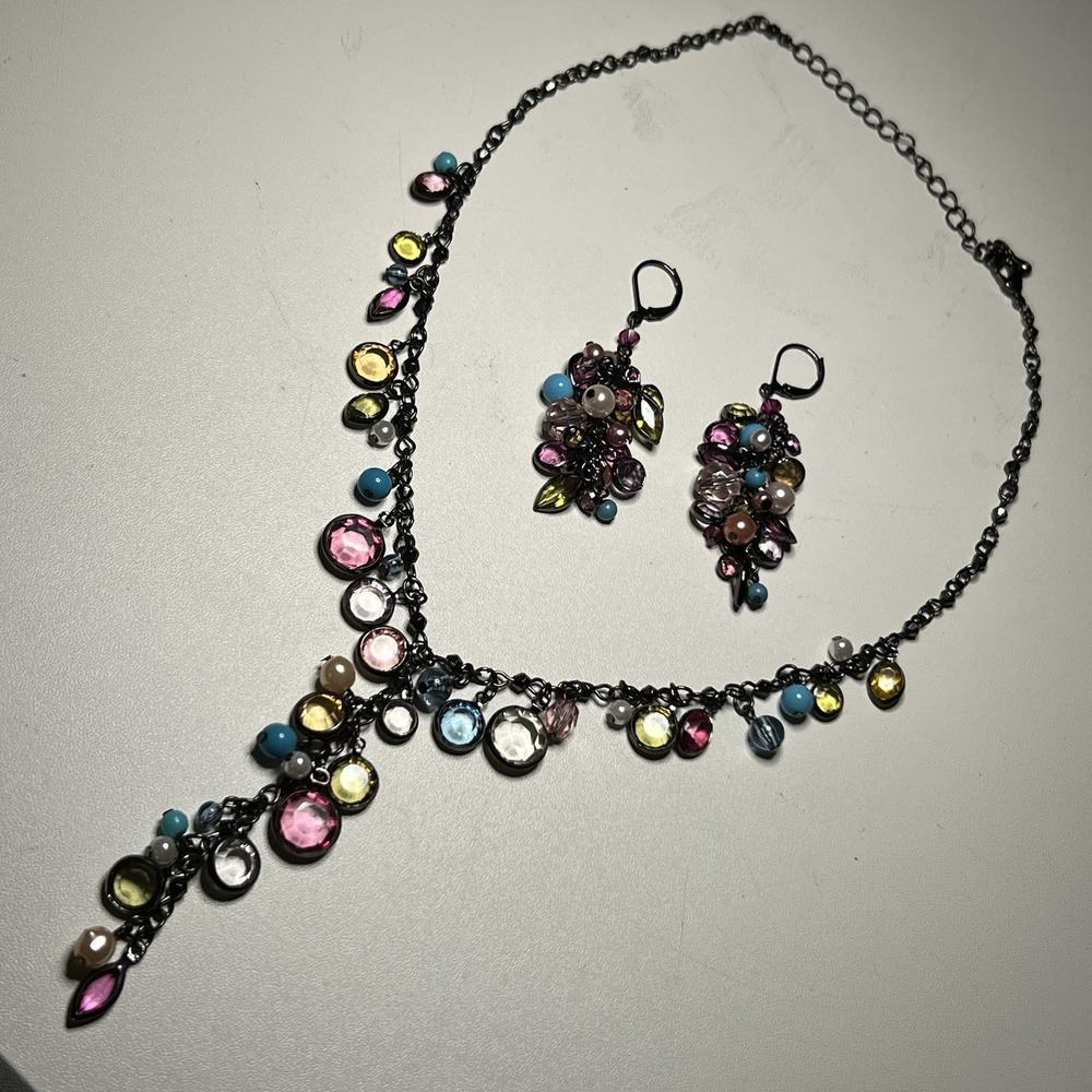 Vtg Waterfalls Cluster Multicolored Crystals Pearls Gunmetal Earrings & Necklace
